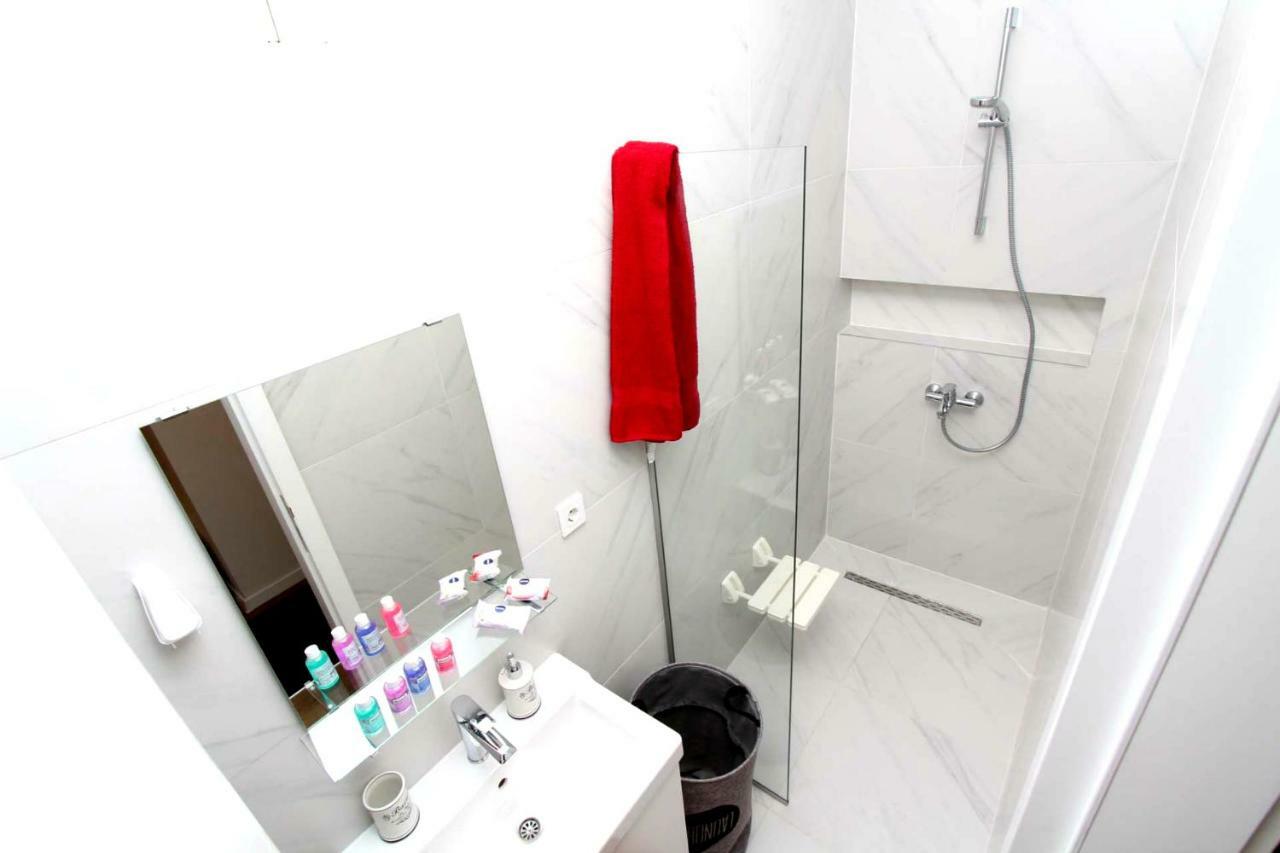 Old Town Luxury Apartments ซาราเยโว ภายนอก รูปภาพ
